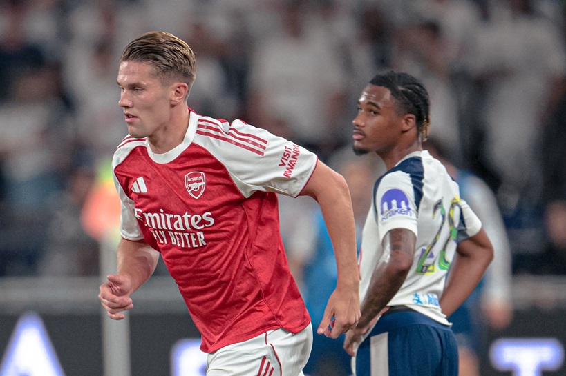 Ảnh bài viết Fan Arsenal nói gì về Viktor Gyokeres sau 20 phút thi đấu?
