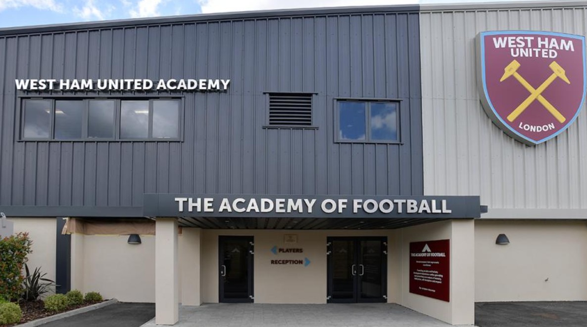 Lò đào tạo của West Ham United là một trong những nơi sản sinh ra nhiều cầu thủ trẻ chất lượng nhất bóng đá Anh.