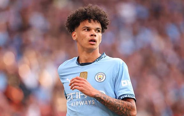 Ảnh bài viết Manchester City "trói chân" thành công Nico O'Reilly