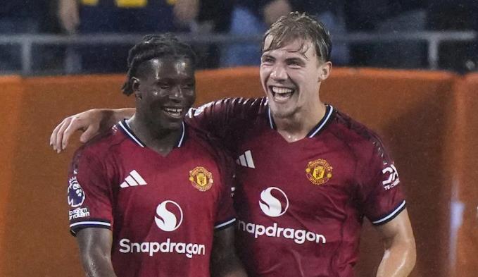 Man United gây ấn tượng trong chuyến du đấu hè.