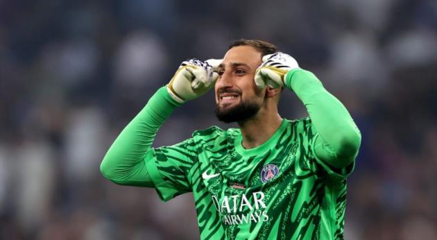 Ảnh bài viết PSG đẩy Donnarumma lên ghế dự bị, ba đại gia Anh theo sát