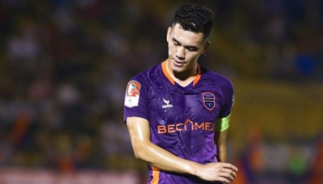 Tiến Linh chia tay Becamex TP.HCM.