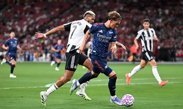 Ảnh bài viết Tỏa sáng ở tuổi 15, Max Dowman và làn sóng trẻ hóa tại Arsenal