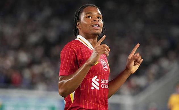 Rio Ngumoha là tài năng sáng giá của Liverpool.