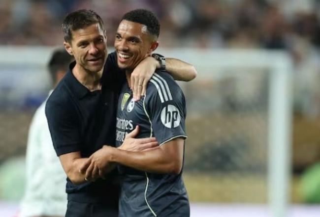 Ảnh bài viết Carvajal vs Alexander-Arnold: Cuộc chiến hậu vệ phải giữa hai siêu sao