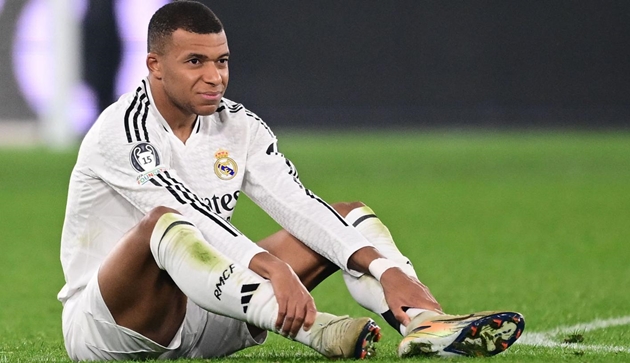 Những ngôi sao của Real Madrid liên tục dính chấn thương.