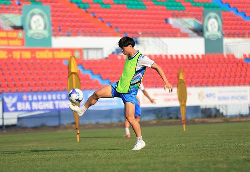 Ảnh bài viết Tại sao Đồng Nai từ chối thăng hạng lên V-League?