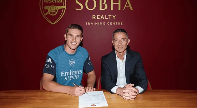 Arsenal đã xây dựng được một đội hình khủng.