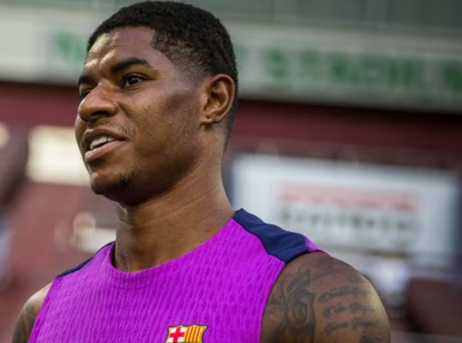 Rashford trong màu áo Barcelona.