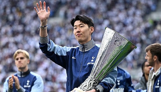 Ảnh bài viết Chuyển nhượng tối 3/8: MU mở cửa bán Rasmus Hojlund; Kế hoạch thay Son Heung-min của Tottenham