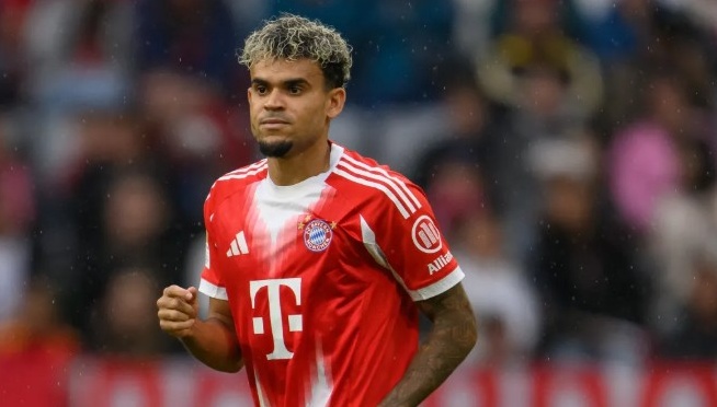 Diaz trong màu áo Bayern.