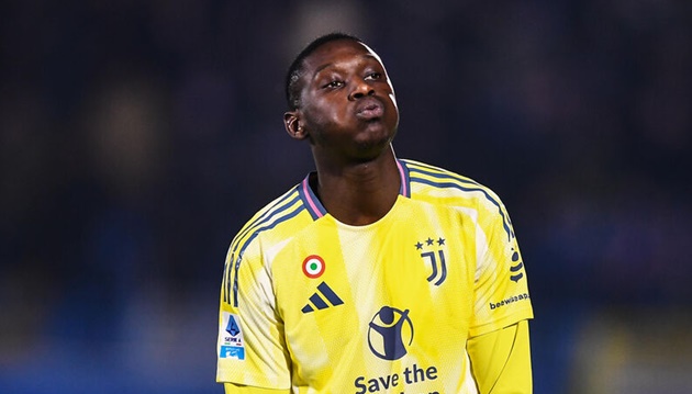 Ảnh bài viết Lý do khiến Tottenham tham gia vào cuộc chiến giành Kolo Muani