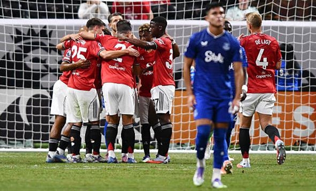 Ảnh bài viết Heaven đá phản lưới nhà, MU bị Everton cầm chân trên đất Mỹ