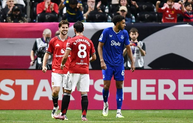 Ảnh bài viết MU 2-2 Everton: MU 2-2 Everton: Mount ghi siêu phẩm, Amad mắc sai lầm đáng tiếc