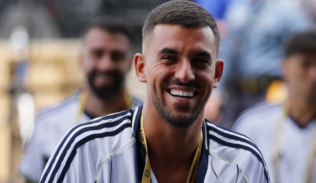 Ảnh bài viết Ceballos úp mở tương lai ở Real Madrid