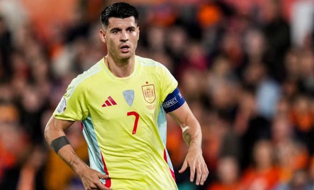 Alvaro Morata chuẩn bị chuyển tới Como.