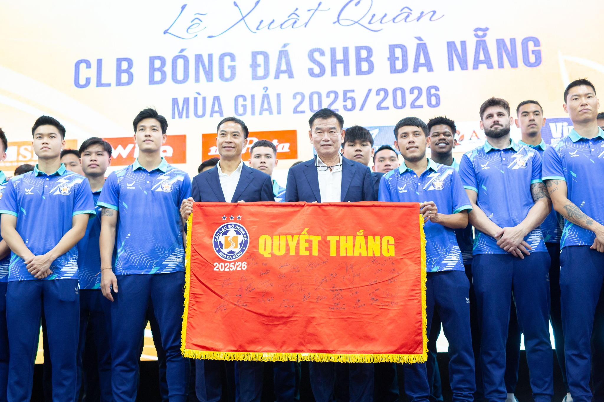 Ảnh bài viết Đà Nẵng tái thiết lực lượng, đặt mục tiêu cạnh tranh ở V-League
