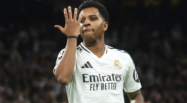 Rodrygo muốn ở lại Real.