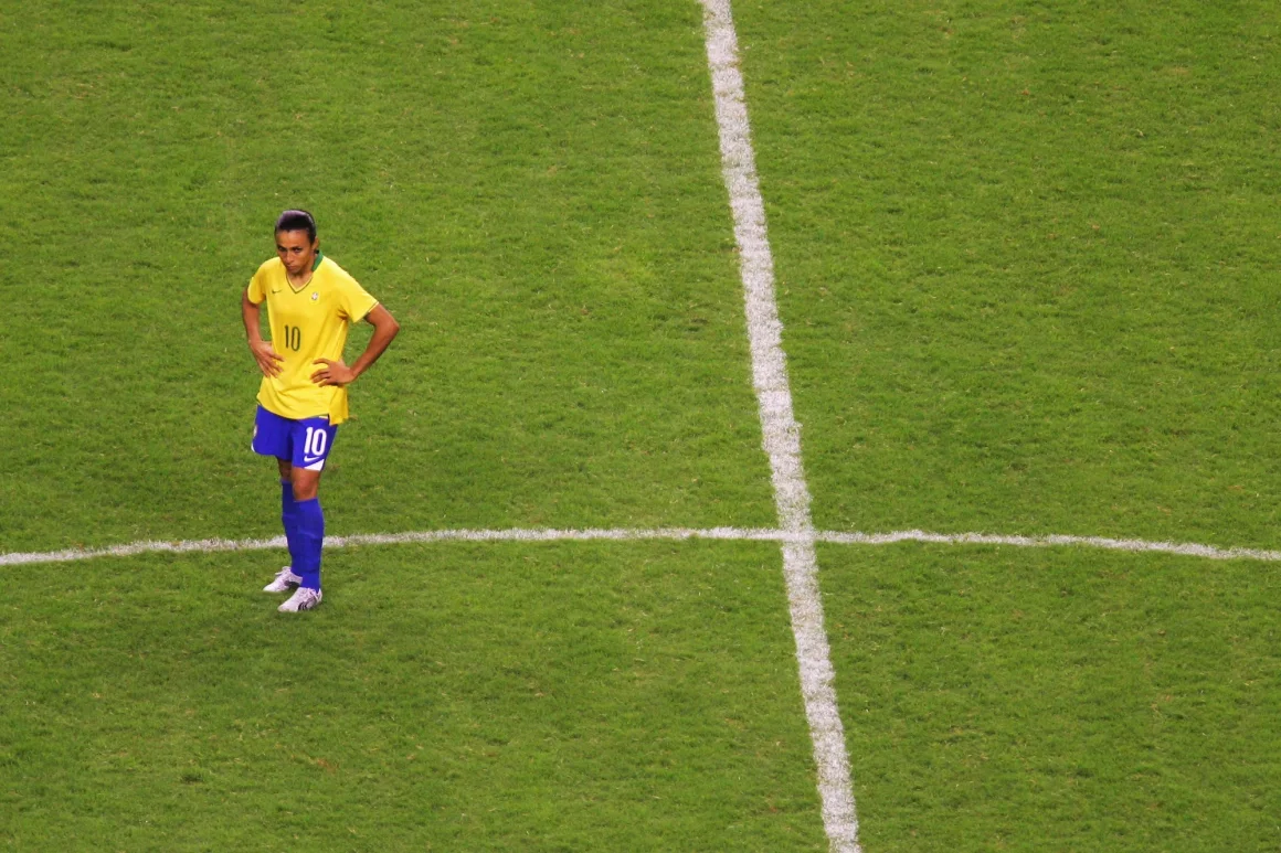 Marta và Brazil liên tục thất bại trước ngưỡng cửa vinh quang