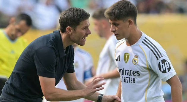 Ảnh bài viết Real Madrid không chi tiền cho tuyến giữa mùa hè này