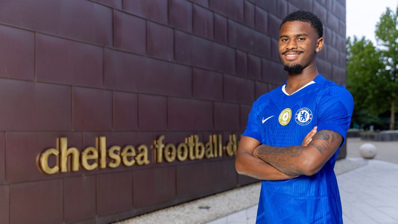 Ảnh bài viết Jorrel Hato: Giải mã 'viên ngọc' phòng ngự mà Chelsea vừa chiêu mộ từ Ajax