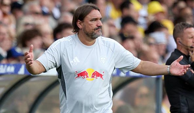 Huấn luyện viên Daniel Farke đang đối mặt vấn đề nan giải ở Leeds.