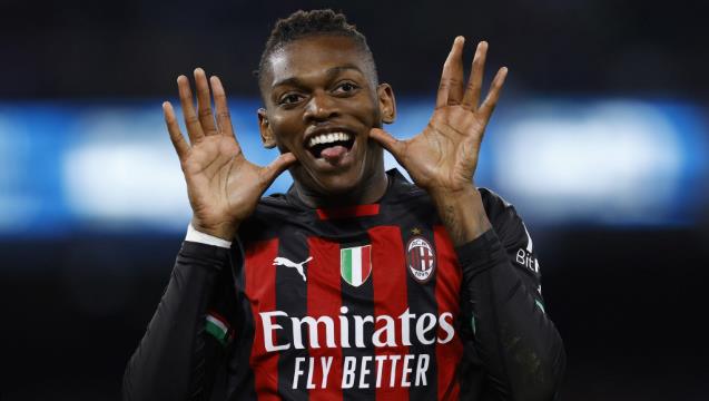 Leao được Tottenham quan tâm.