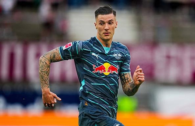Ảnh bài viết NÓNG! Sesko đồng ý các điều khoản cá nhân với Man United