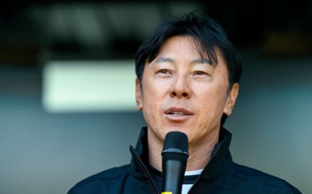 HLV Shin Tae-yong từ bỏ công việc ở Liên đoàn.