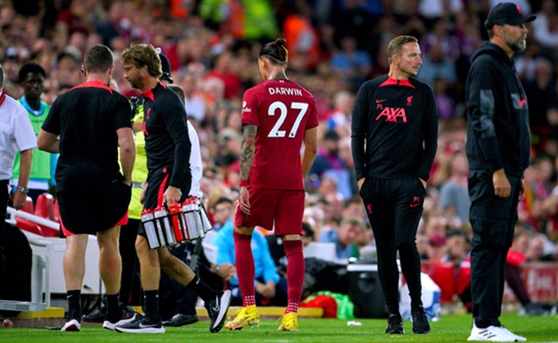 Nunez không còn chỗ đứng khi Slot đến Liverpool