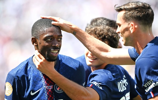 Ảnh bài viết Quả bóng vàng 2025: PSG lập kỷ lục vô tiền khoáng hậu với 9 đề cử