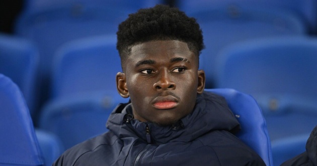 Ảnh bài viết Man City tranh giành Carlos Baleba với Man Utd