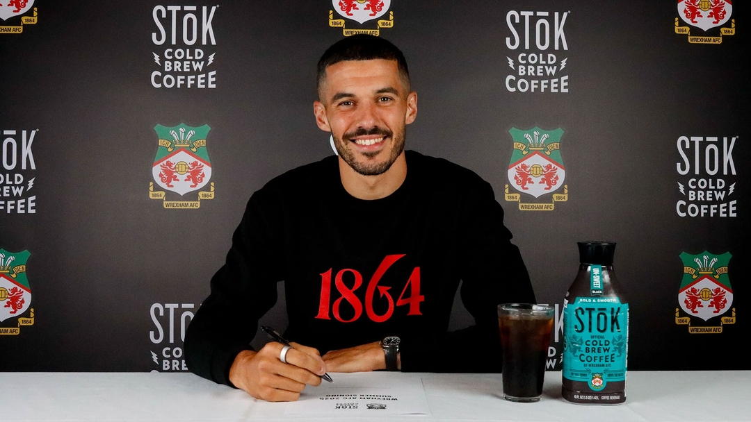Wrexham đem về Coady để tăng cường chất thép cho hàng thủ