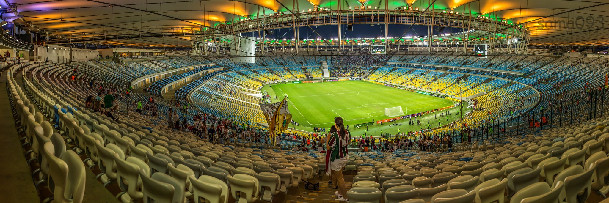 Maracana là chứng nhân lịch sử cho những thăng trầm của bóng đá Brazil và thế giới