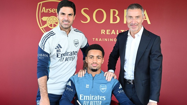 Nwaneri chính thức gia hạn hợp đồng với Arsenal