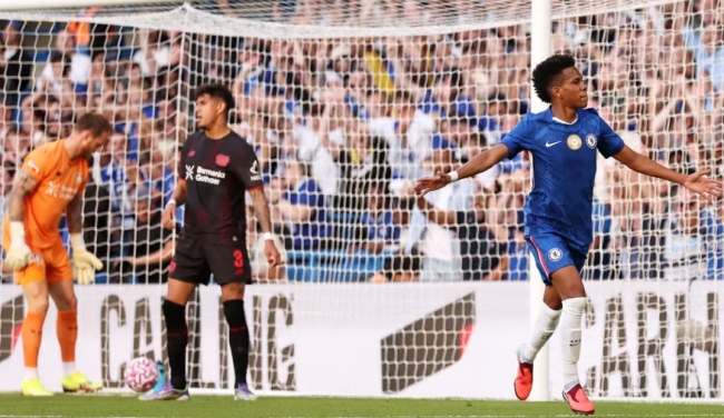 Willian Estevao ghi bàn cho Chelsea.