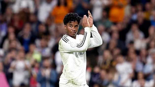 Endrick sẽ đối mặt với thách thức lớn từ Gonzalo Garcia.