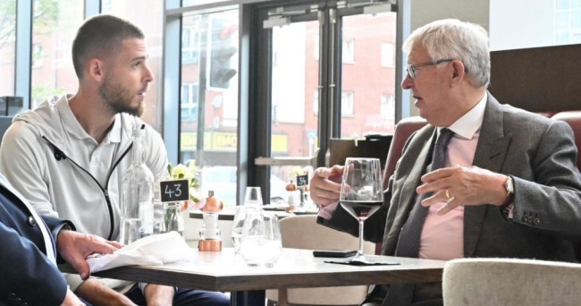 De Gea tái ngộ Sir Alex Ferguson.