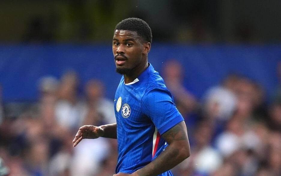 Ảnh bài viết Màn ra mắt xuất sắc với những thống kê 100% của Jorrel Hato cho Chelsea
