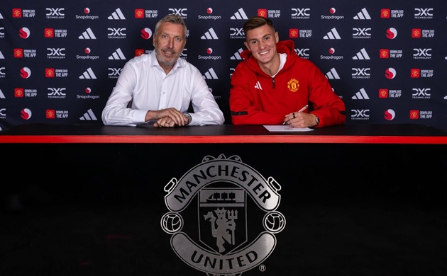 Thương vụ đáng chờ đợi tại Old Trafford