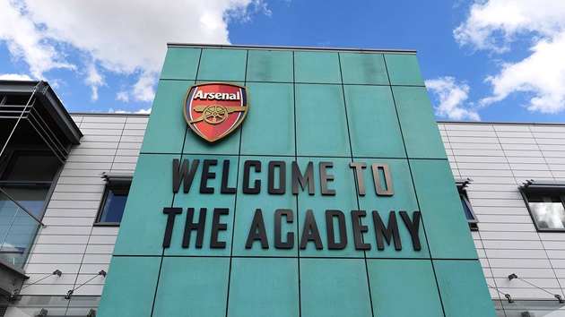 Ảnh bài viết Arsenal xây dựng tương lai bằng "vàng ròng" tự đào
