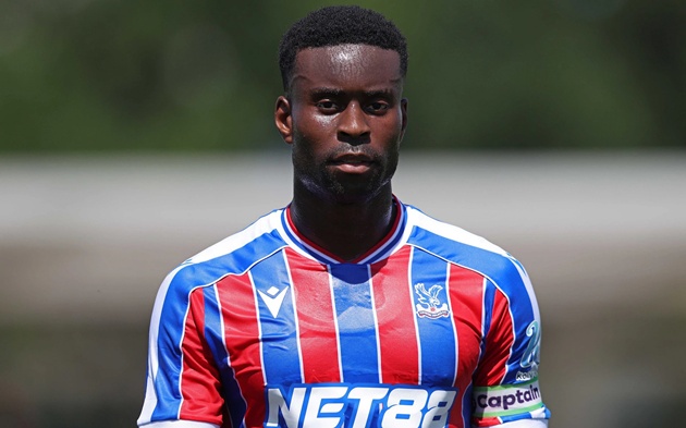 Liverpool dẫn đầu cuộc đua mua Guehi