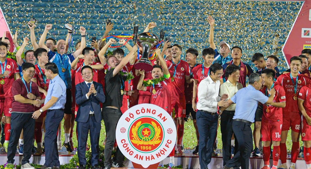 CAHN vô địch Siêu Cúp Quốc gia. Ảnh: CAHN FC.
