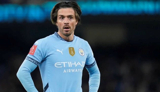 Grealish lọt tầm ngắm Everton.