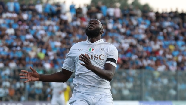 Ảnh bài viết Lukaku và McTominay cùng "nổ súng", Napoli thắng đậm dù thay cả đội hình chính