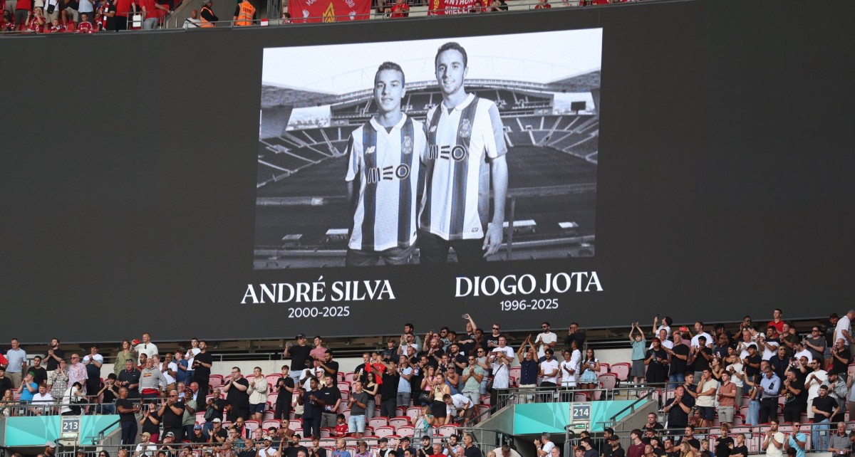 Ảnh bài viết Phút mặc niệm Diogo Jota của Liverpool bị gián đoạn bởi Crystal Palace