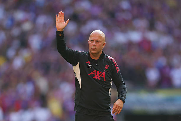 Ảnh bài viết Arne Slot khen hàng công, chê hàng thủ Liverpool