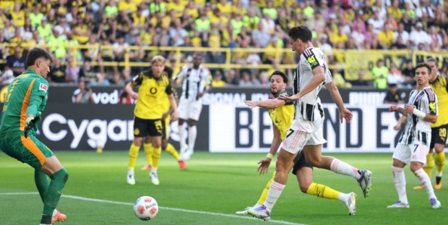 Ảnh bài viết Cambiaso tỏa sáng rực rỡ, Juventus đánh bại Dortmund