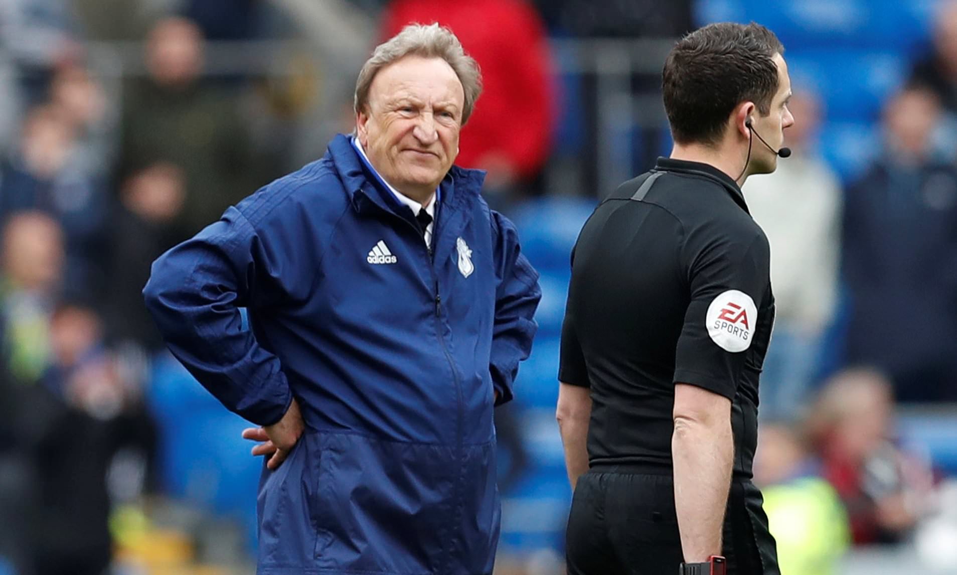 Warnock vẫn chưa hết bực bội vì sai lầm của các trọng tài