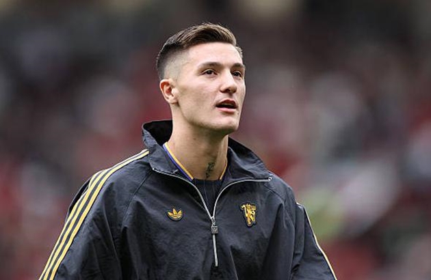 Benjamin Sesko tự tin vào đội hình hiện tại của Manchester United.